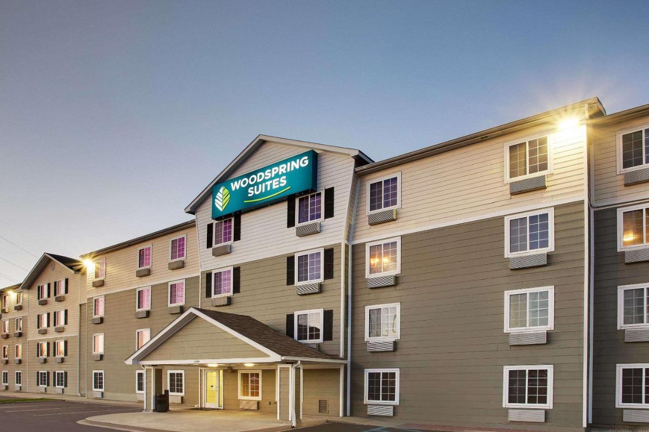 Woodspring Suites Baton Rouge East I-12 Eksteriør billede