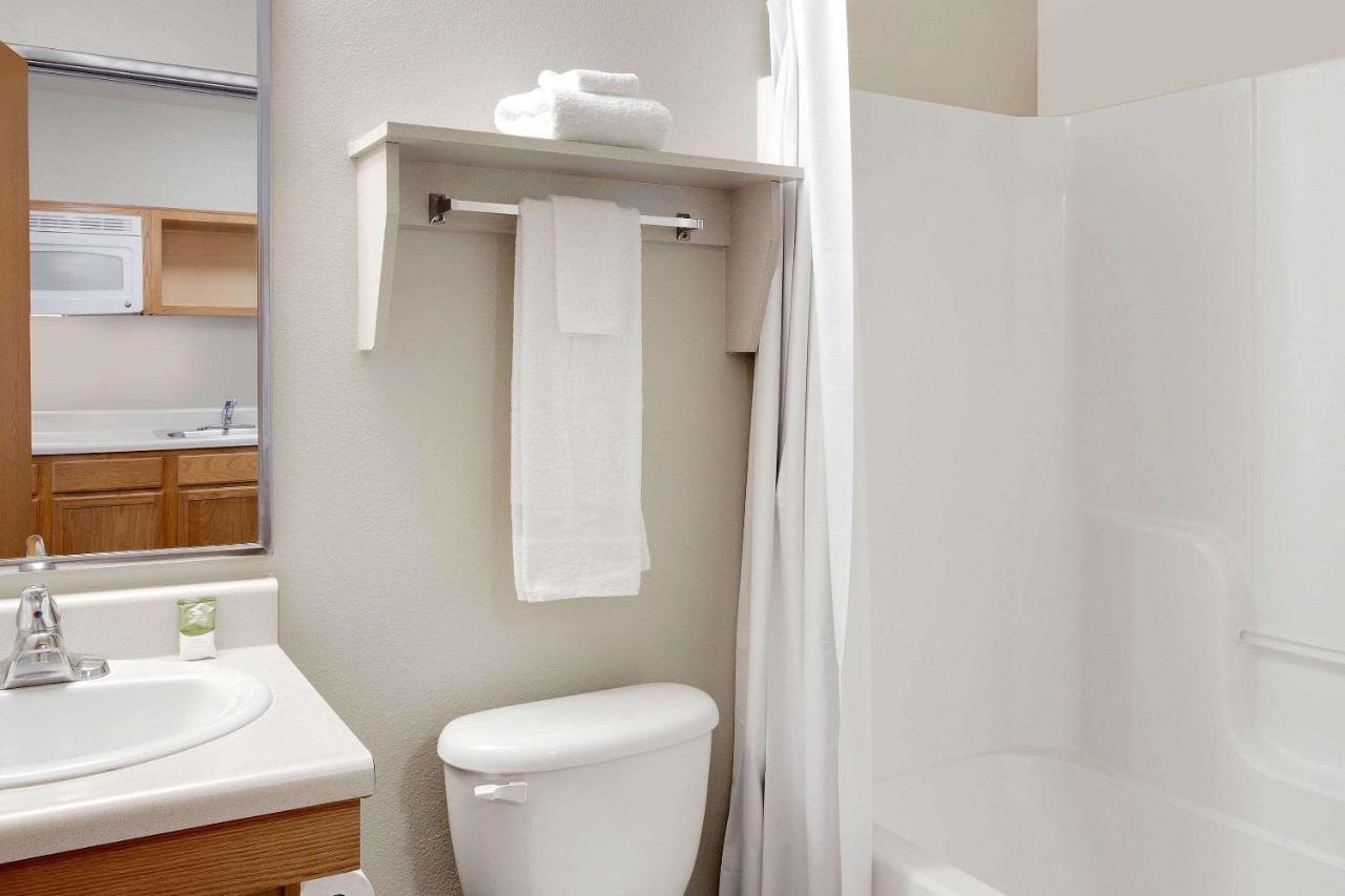 Woodspring Suites Baton Rouge East I-12 Eksteriør billede