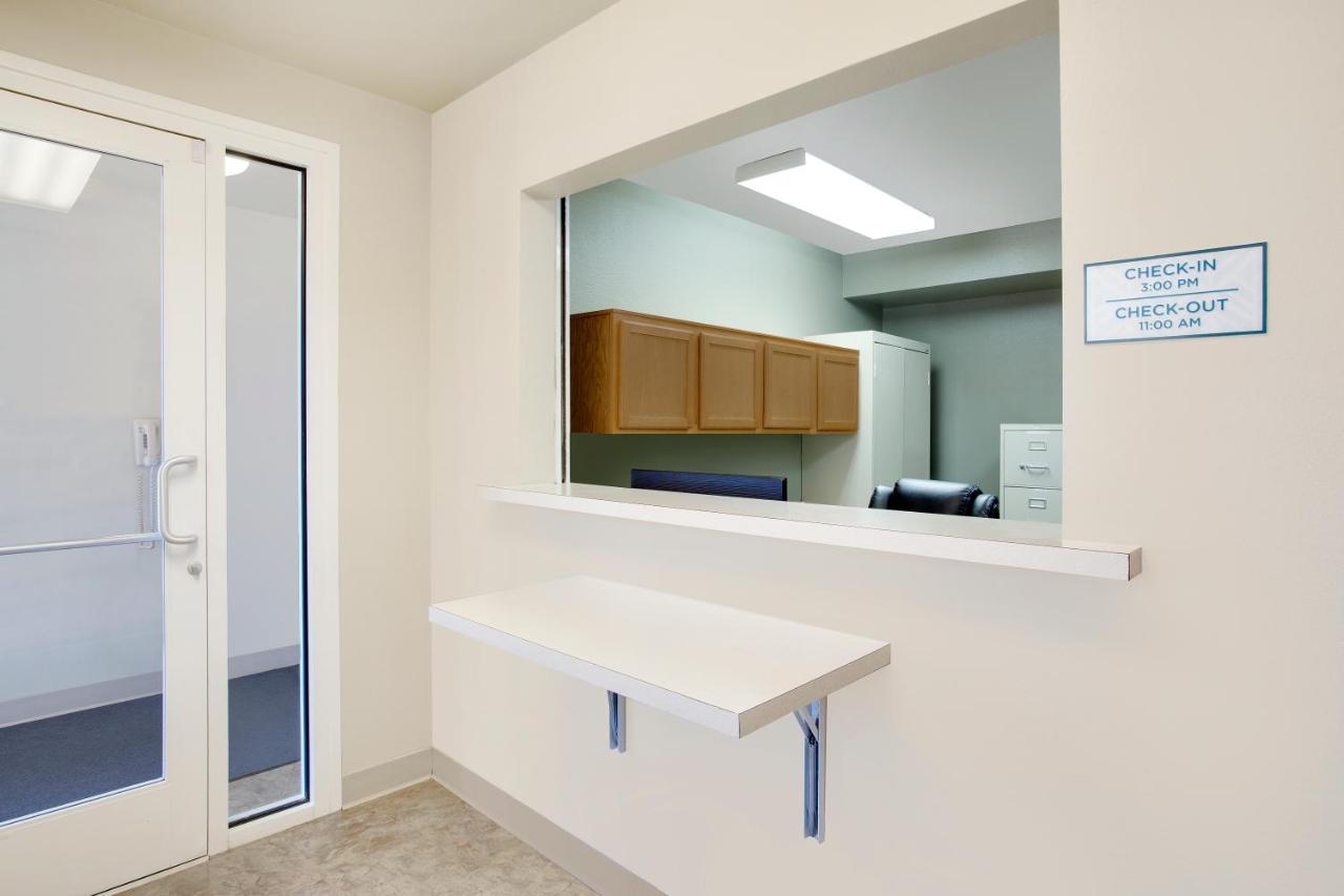 Woodspring Suites Baton Rouge East I-12 Eksteriør billede